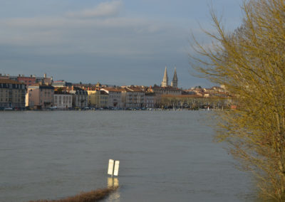 Quai de Mâcon les pieds dans l'eau